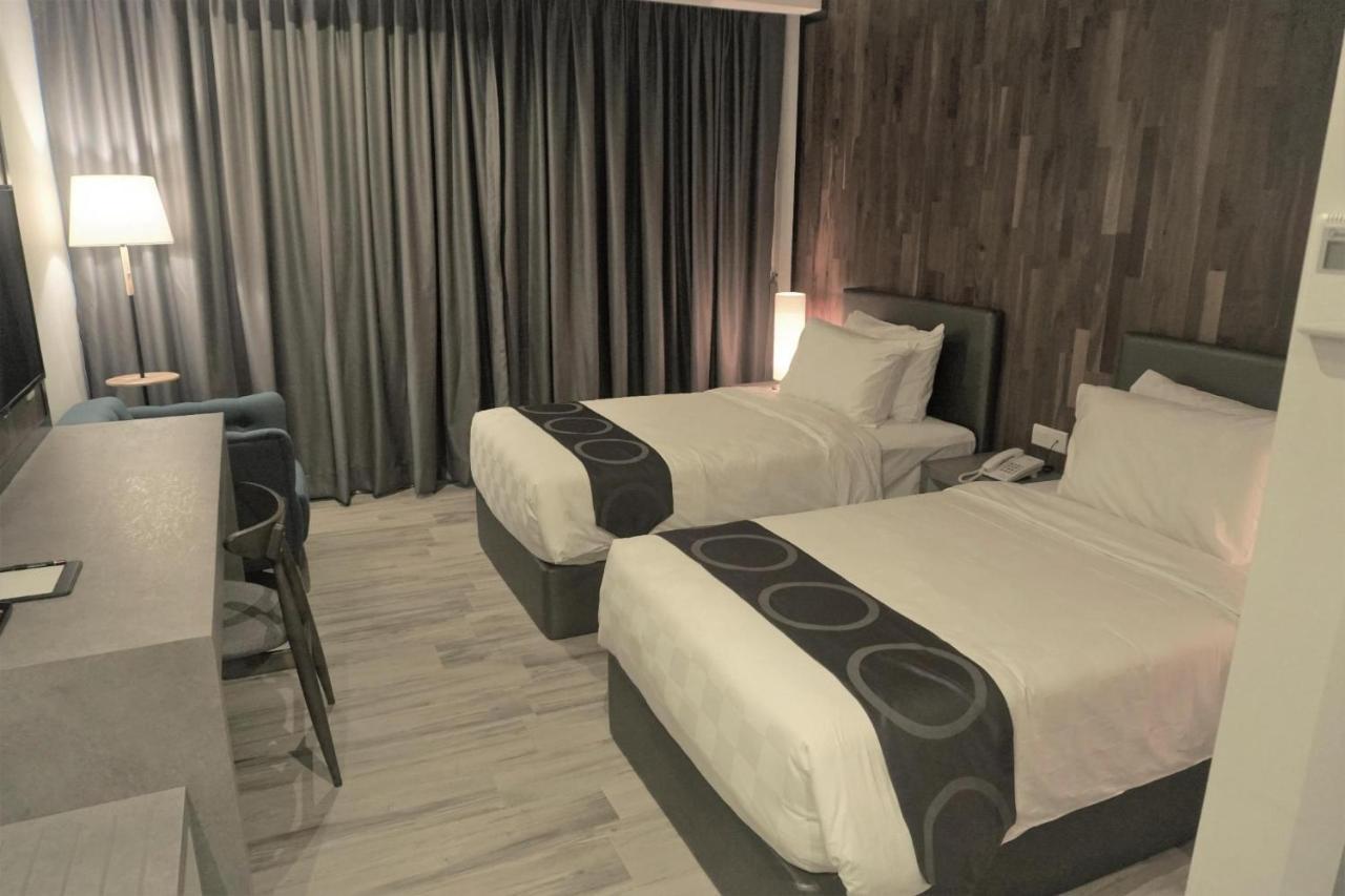 ג'ורג' טאון Frame Hotel מראה חיצוני תמונה