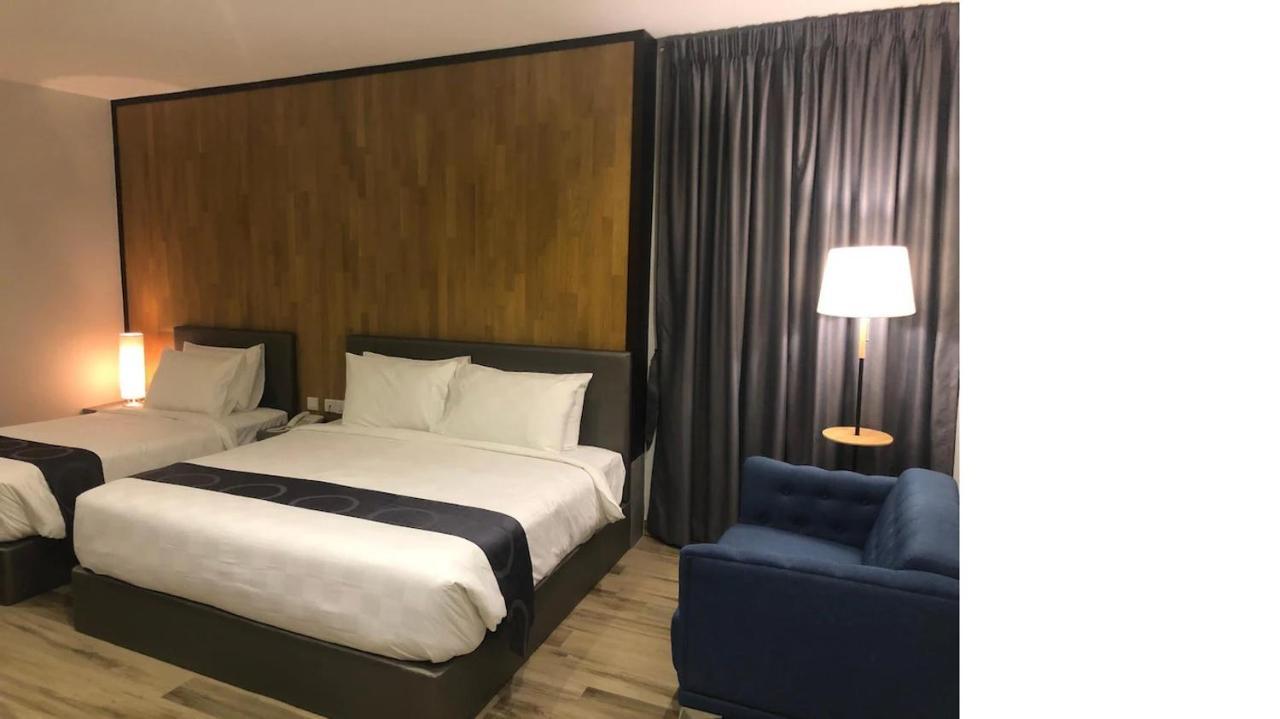 ג'ורג' טאון Frame Hotel מראה חיצוני תמונה
