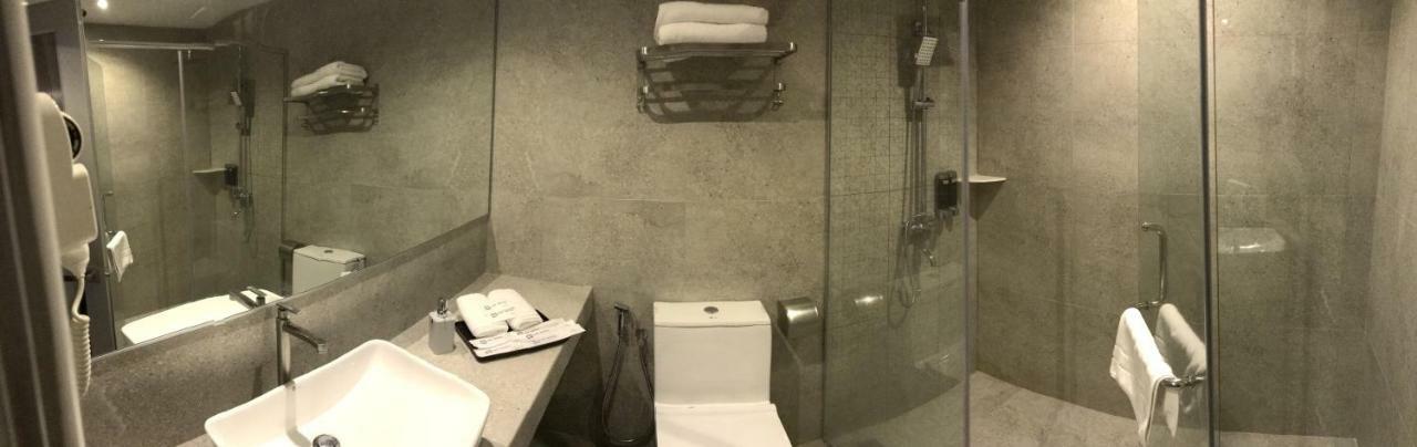 ג'ורג' טאון Frame Hotel מראה חיצוני תמונה