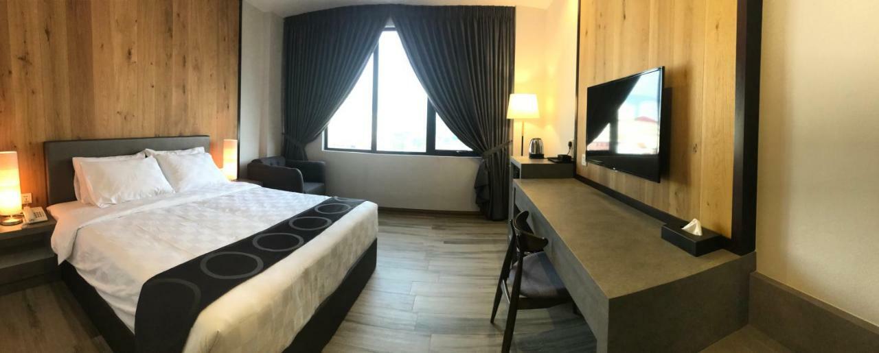 ג'ורג' טאון Frame Hotel מראה חיצוני תמונה