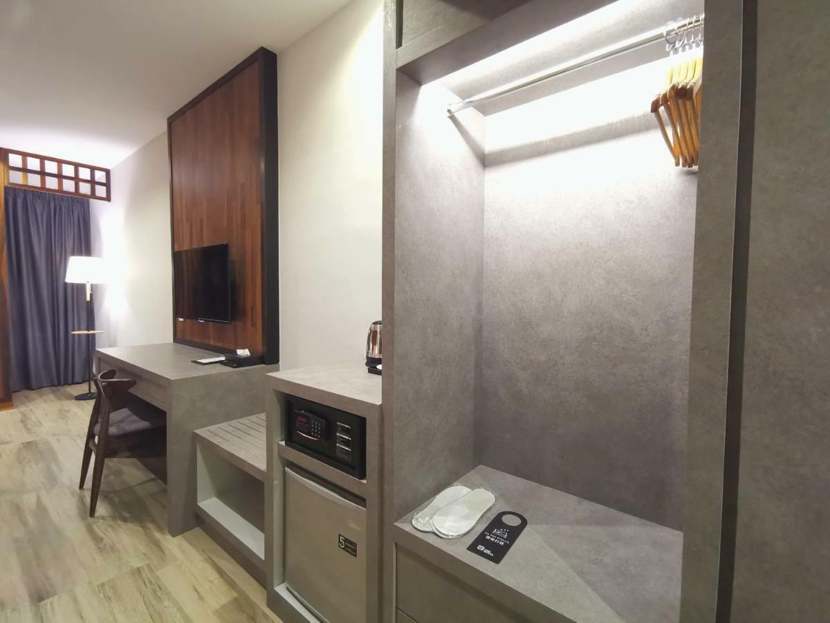 ג'ורג' טאון Frame Hotel מראה חיצוני תמונה